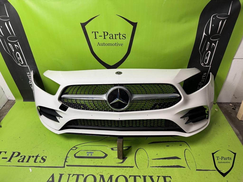mercedes A klasse W177 voorbumper AMG bumper, Auto-onderdelen, Gebruikt, Mercedes-Benz AG, Mercedes-Benz, Mercedesstrasse 120
70372  Stuttgart, DE