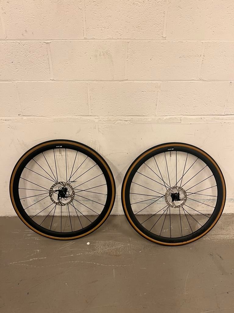 Paire de roues DT SWISS P1800, Gebruikt, Aluminium, Racefiets, Ophalen
