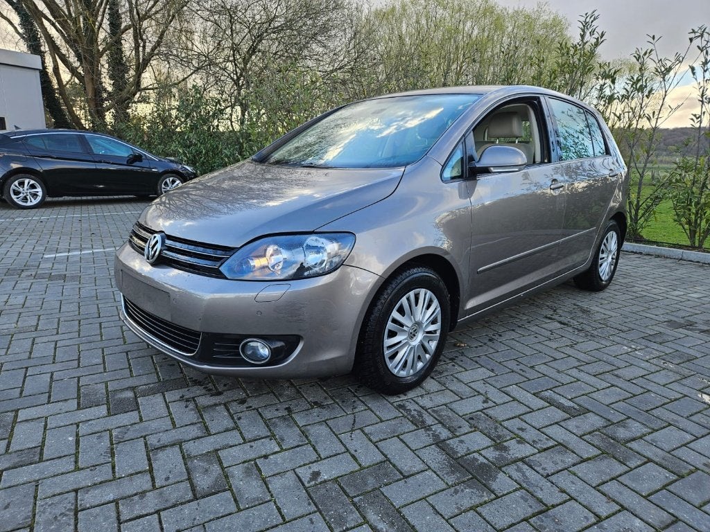 VW GOLF + 1.6 TDI PROBLEEMINJECTOR, Auto's, Voorwielaandrijving, Euro 5, Stof, Beige