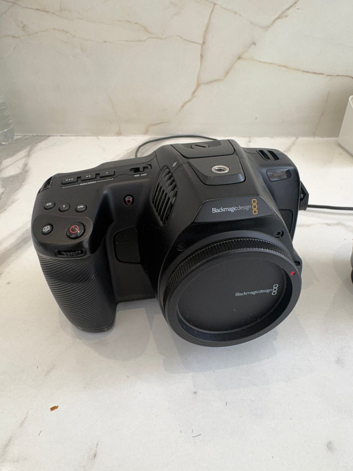 Blackmagic Pocket Cinema Camera 6K Pro, Enlèvement, Comme neuf