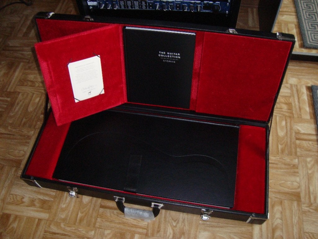 The Guitar Collection Book, Ophalen, Zo goed als nieuw, Instrument