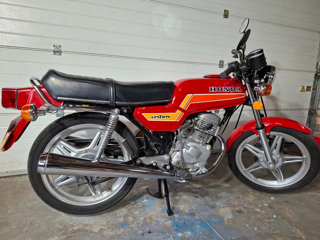 Honda CB125T 6700km!!