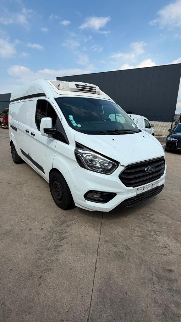 Camion Ford Transit (numéro de stock : 60812), Achat, Euro 6, Entreprise, 3 places