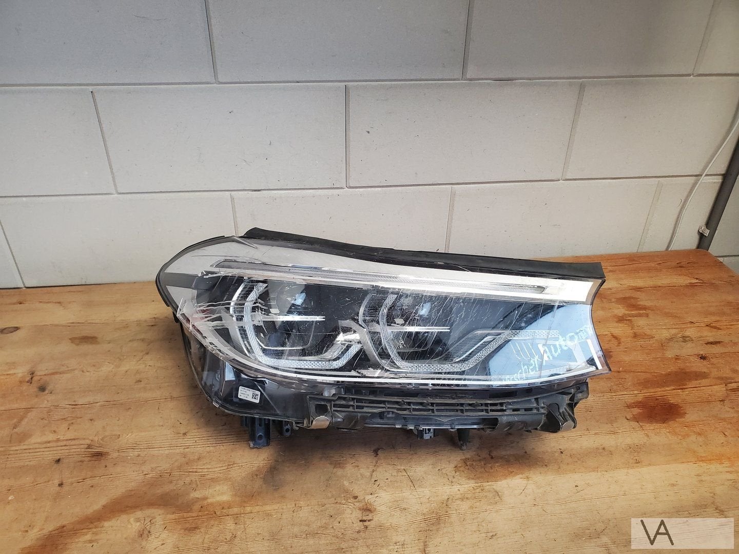 BMW 6 serie GT g32 led koplamp MET SCHADE 2017 - 2023 €100, -, Utilisé, -, Enlèvement ou Envoi