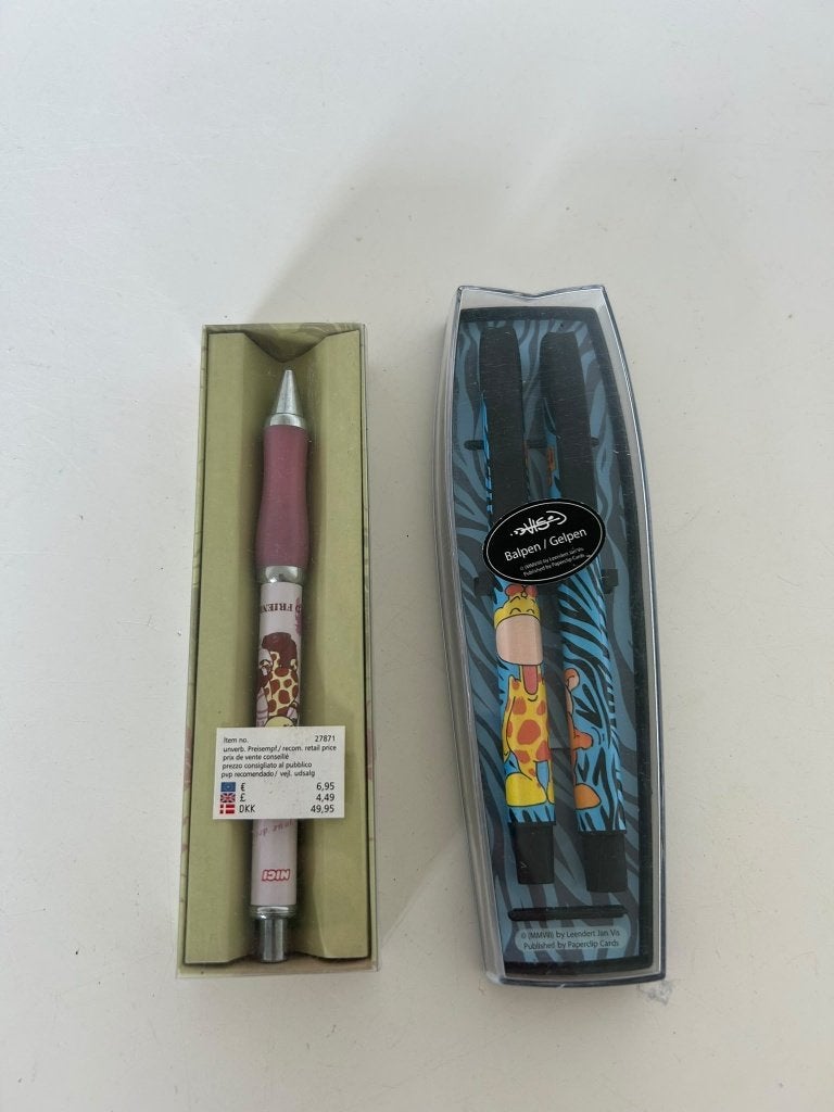 3 stylos à bille, Collections, Enlèvement ou Envoi, Neuf, Stylo à bille