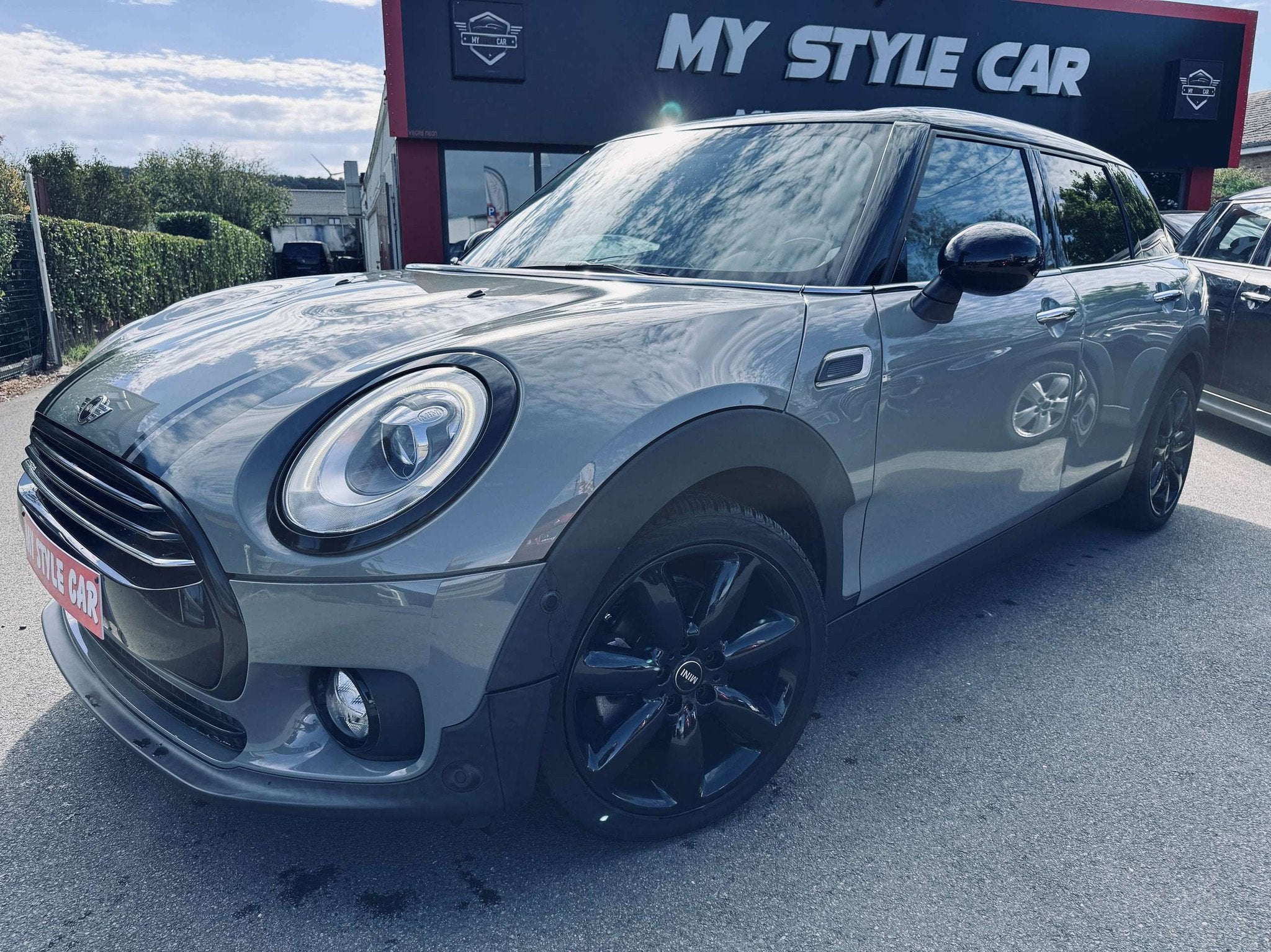 MINI Cooper Clubman Mini Clubman 1.5 Cooper, Full Options, G, Gebruikt, Leder, Bedrijf, Zilver of Grijs