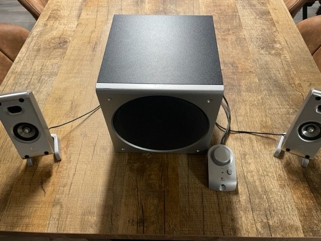 Luidsprekers (actief) Logitech Z3, Computers en Software, Ophalen, Gebruikt, Audiokanaal 2.1, Logitech