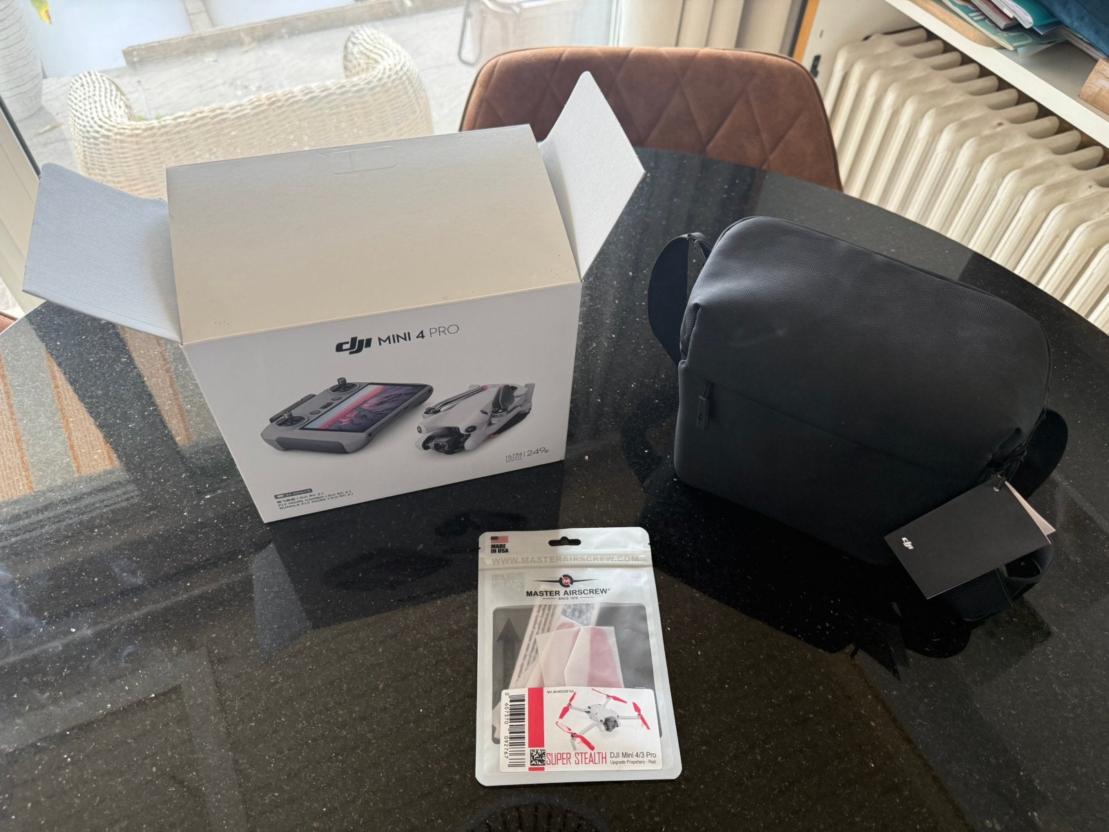 DJI mini pro 4 fly more combo, als nieuw!, TV, Hi-fi & Vidéo, Drones, Enlèvement, Comme neuf, DJI