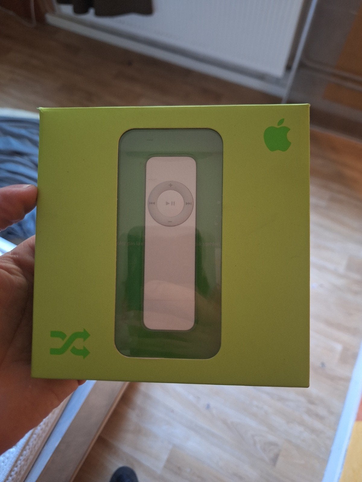 ipod apple shuffle. 512mb. 2005 in doos, Enlèvement ou Envoi, Neuf