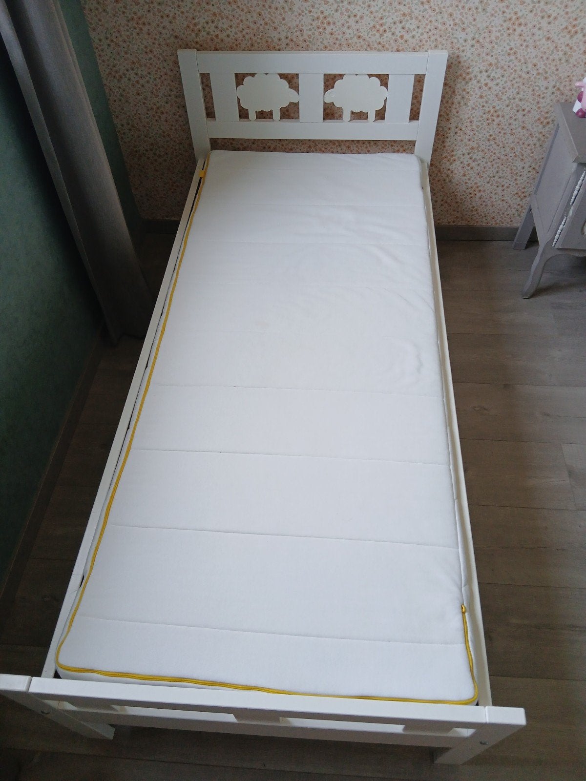 Peuterbed met matras, Enlèvement, Utilisé, Matelas
