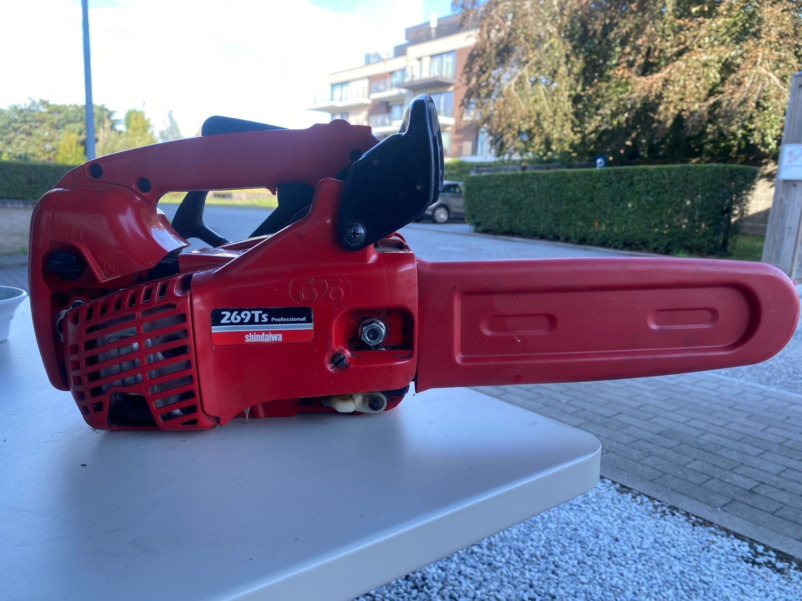 A vendre tronçonneuse shindaywa, Jardin & Terrasse, Outils à main, Enlèvement, Comme neuf