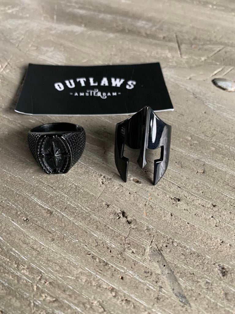 Twee ringen outlaws, Bijoux, Sacs & Beauté, Bagues, Enlèvement ou Envoi, Fer ou Acier, Plus petit que 17, Comme neuf