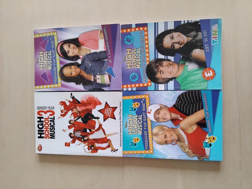 4 boekjes High school musical, Livres, Enlèvement ou Envoi