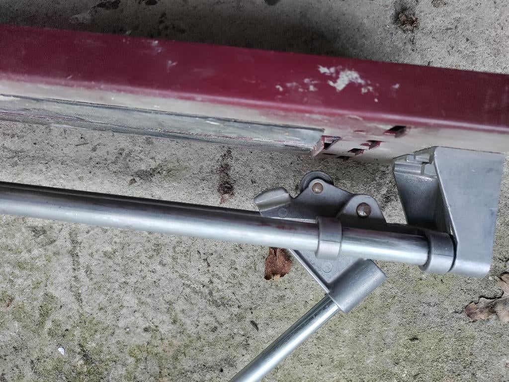 Tegelsnijder te koop, Enlèvement, Utilisé