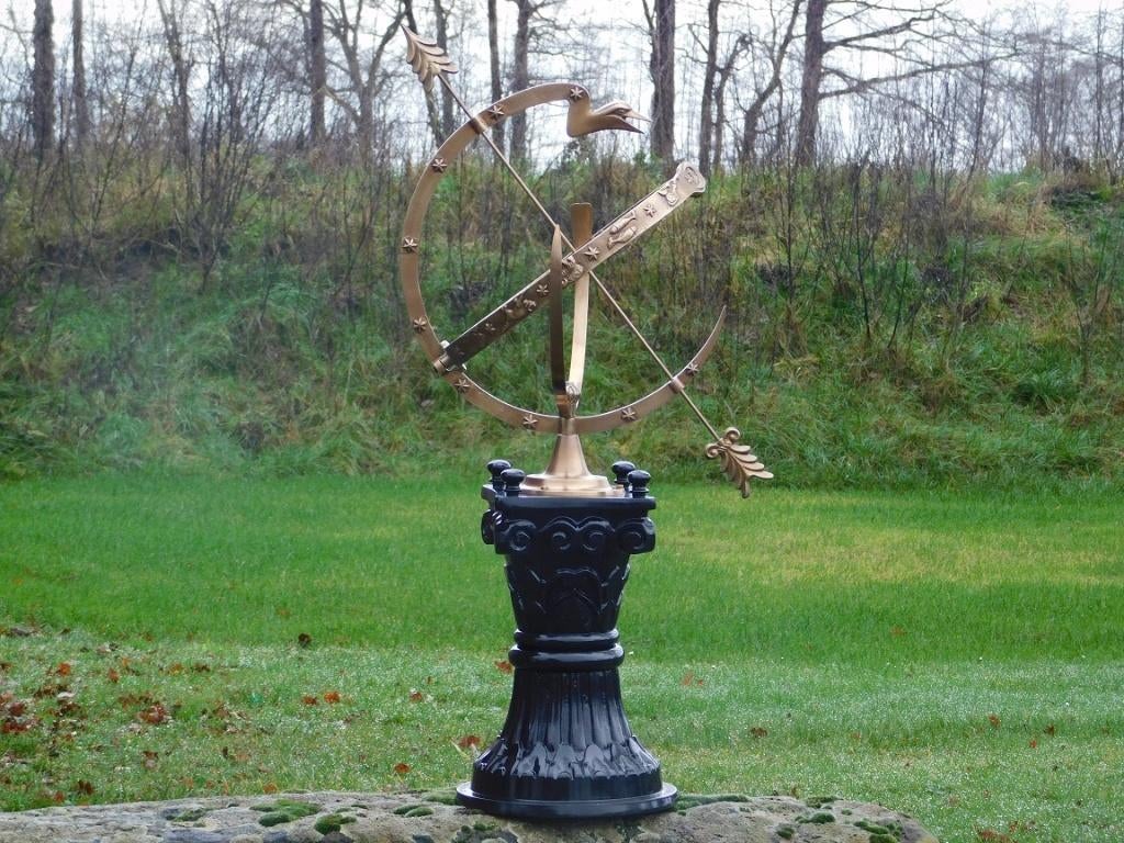 Exclusieve Zonnewijzer van Messing op Alu Sokkel, Ophalen of Verzenden
