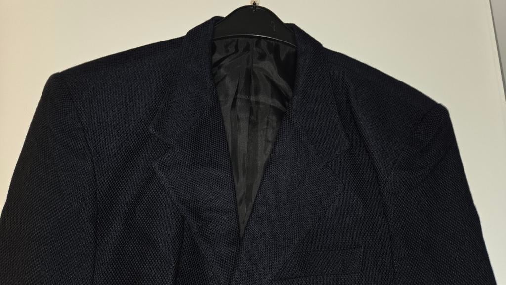 Vest met overhemd, Ophalen