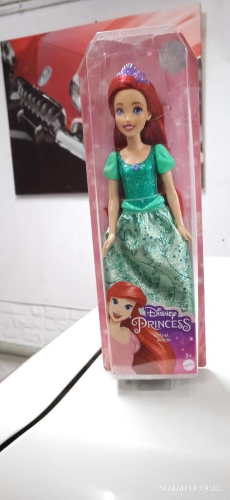 Arielle Barbie, princesse Mattel Disney, Enlèvement ou Envoi, Pocahontas ou Petite Sirène, Neuf