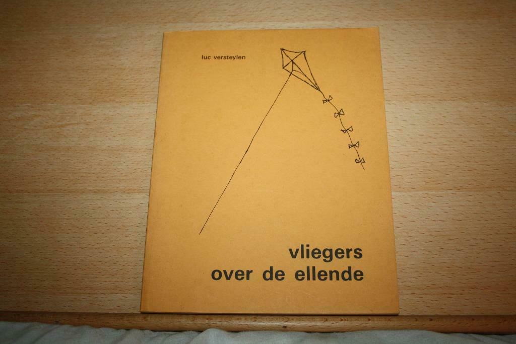 Vliegers over de ellende – Luc Versteylen, Livres, Récits de voyage, Comme neuf, Amérique centrale, Enlèvement