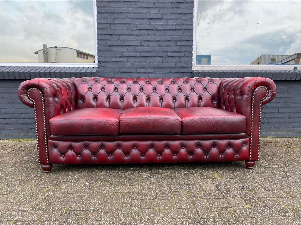 Prachtige Chesterfield zetel oxblood rood GRATIS GELEVERD, Ophalen of Verzenden, Leer