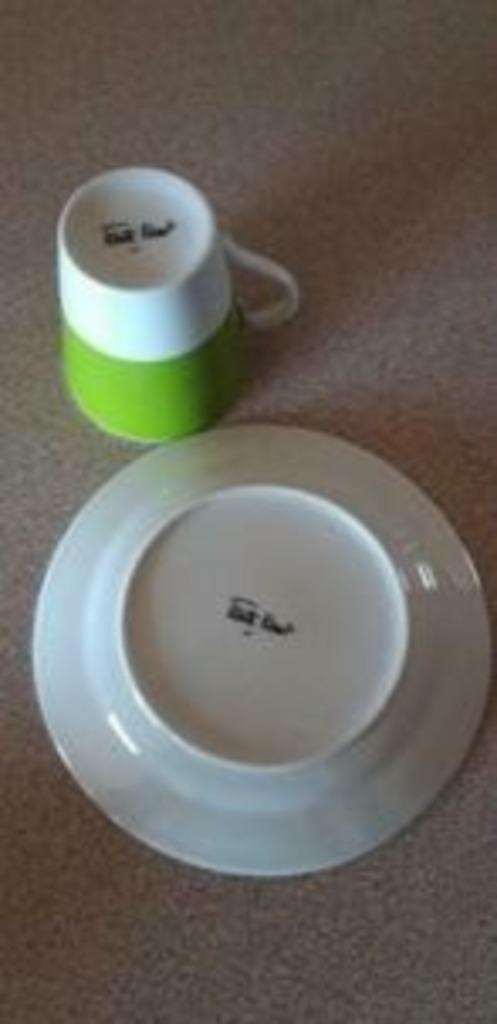 Dessertservies Tante Kaat, Huis en Inrichting, Keuken | Servies, Ophalen, Nieuw, Kop(pen) en/of Schotel(s)