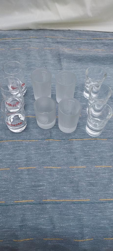 Smeets en Jagermeifter glaasjes 0,20cl 24 stuks, Ophalen, Gebruikt, Borrel- of Shotglas