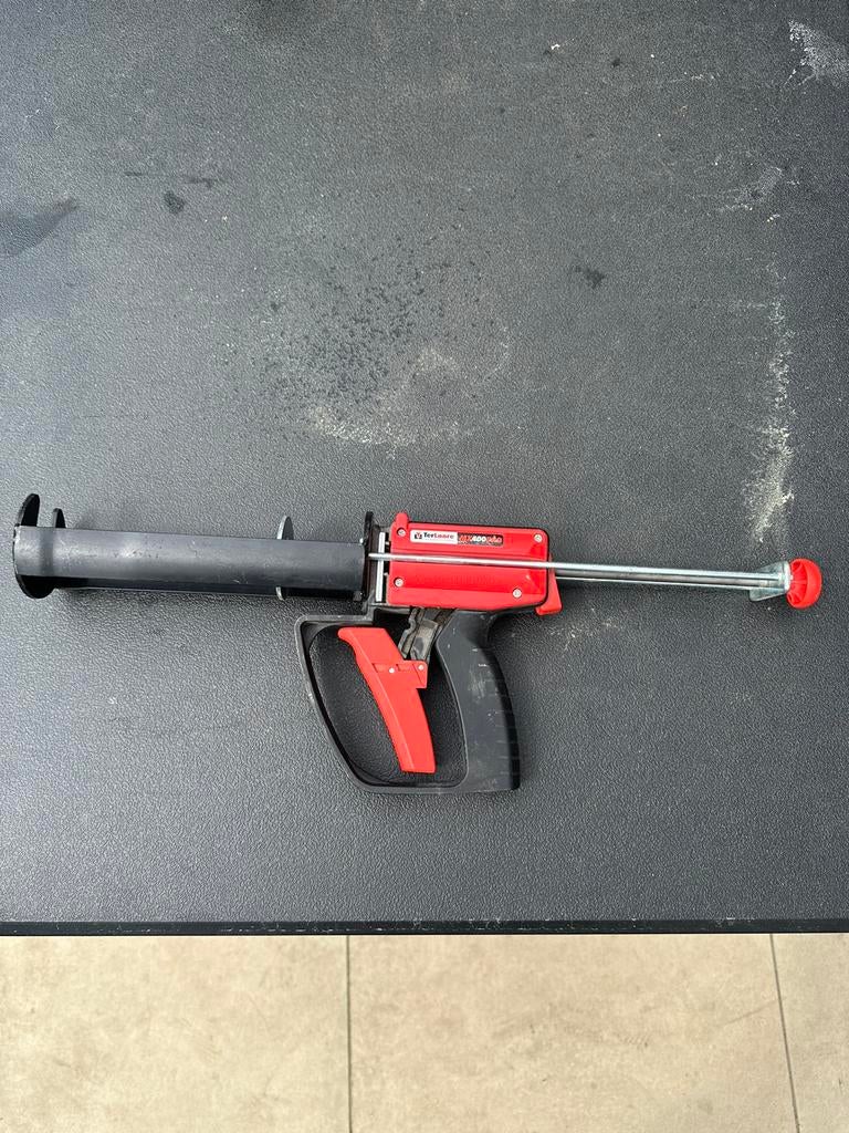 Pistolet en silicone, Bricolage & Construction, Enlèvement, Comme neuf