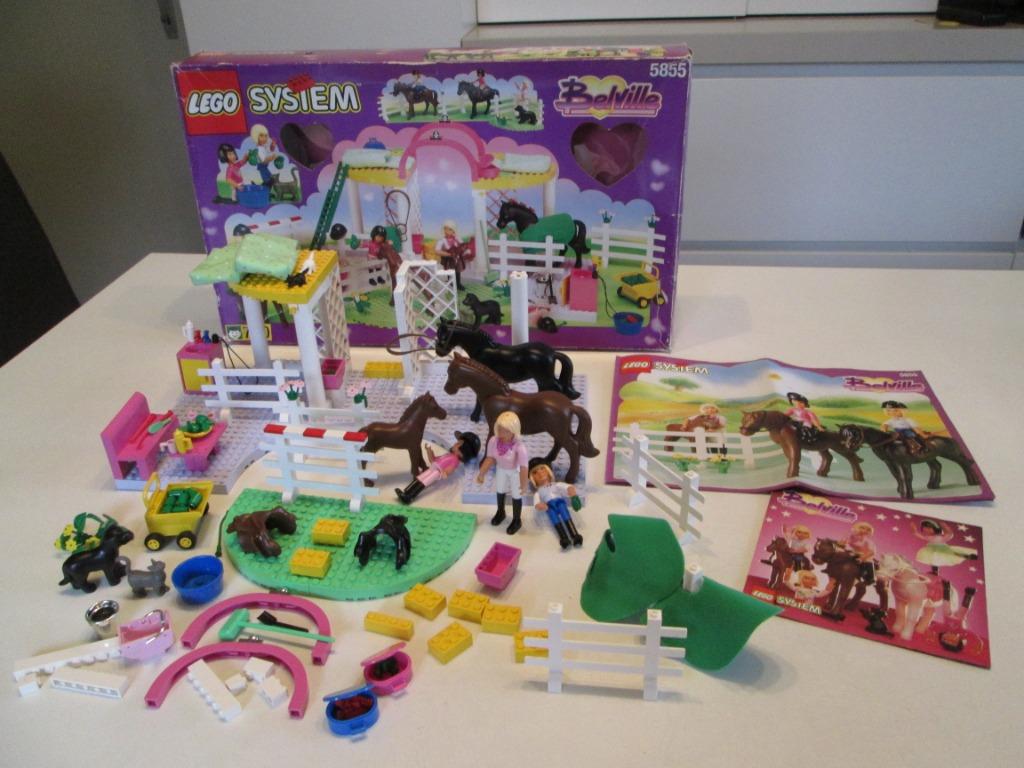 Lego System, Belville nr 5855 manege met 2 paarden en veulen, Enlèvement, Comme neuf, Briques en vrac, Lego
