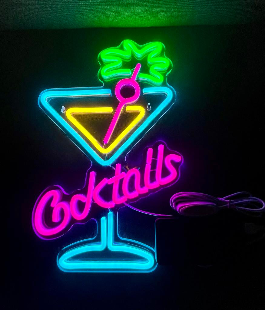 Neon light Cocktails, Ophalen of Verzenden, Zo goed als nieuw