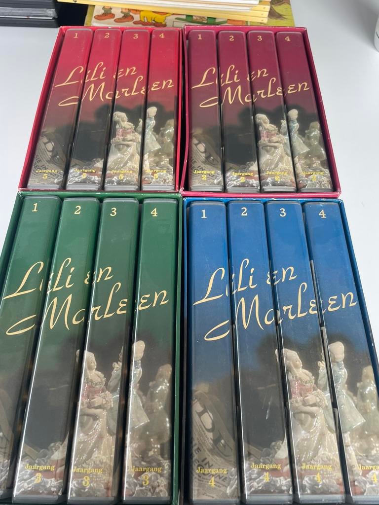 Lili en Marleen VHS boxen, Tous les âges, Enlèvement, Comme neuf, En néerlandais