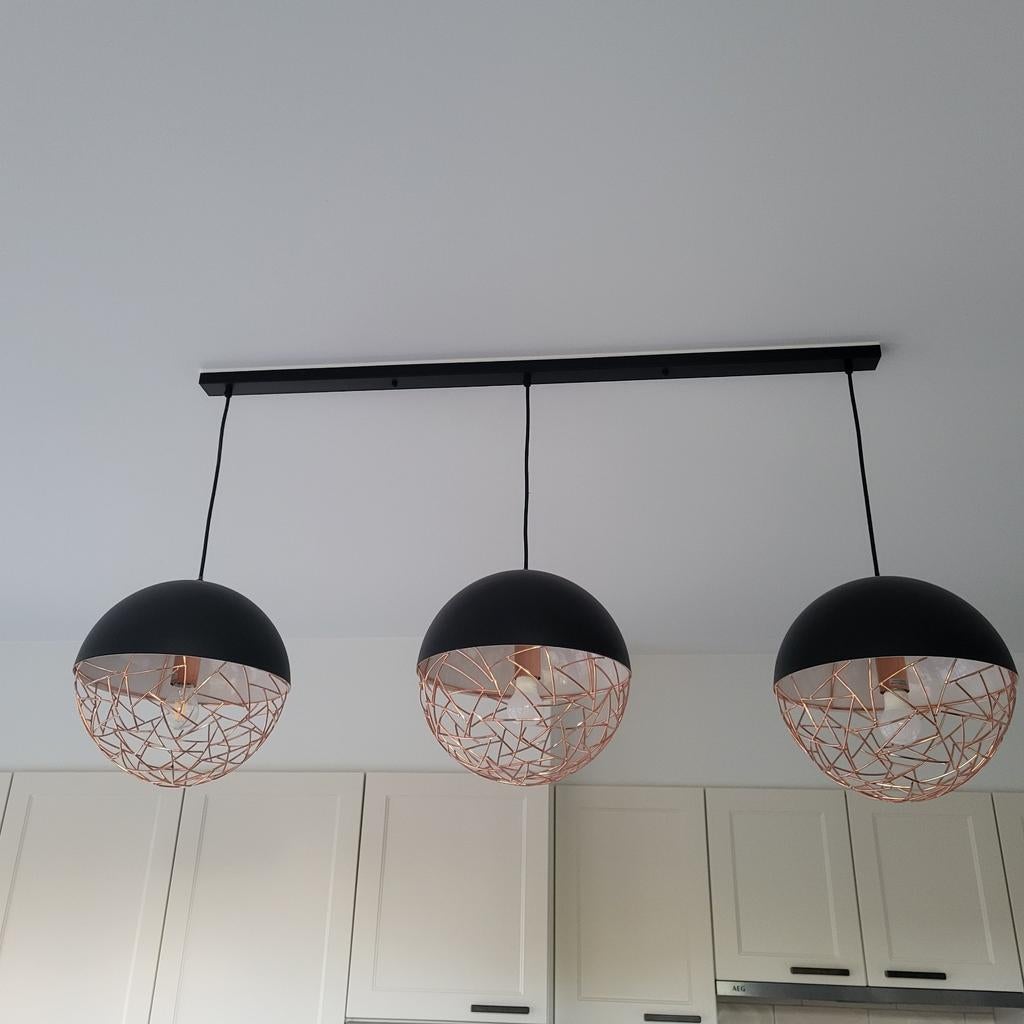 Hanglamp met 3 grote bollen, Enlèvement