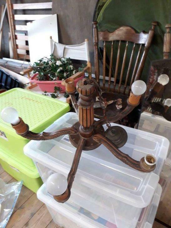 Lustre sculpté en bois (plus de 50 ans), Enlèvement, Utilisé, Bois
