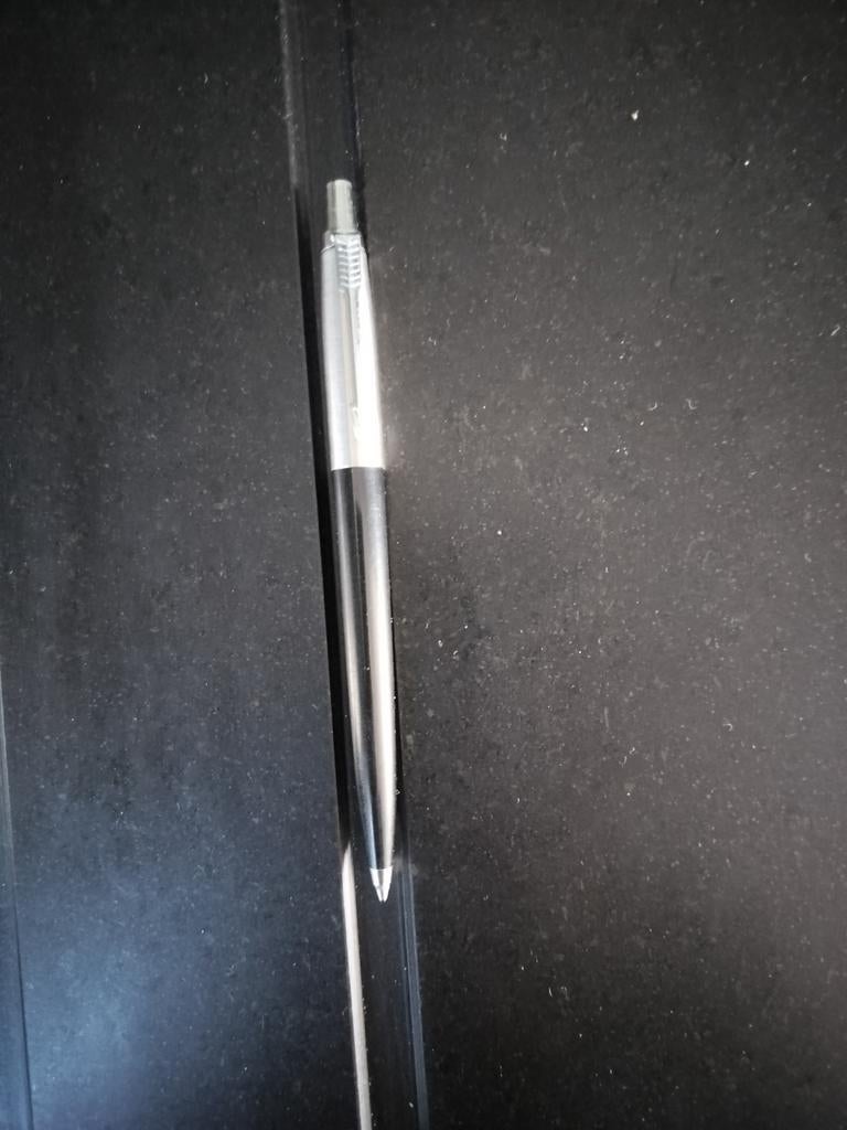 Balpen, Parker, zwart met zilverkleur, Ophalen, Zo goed als nieuw, Balpen, Parker