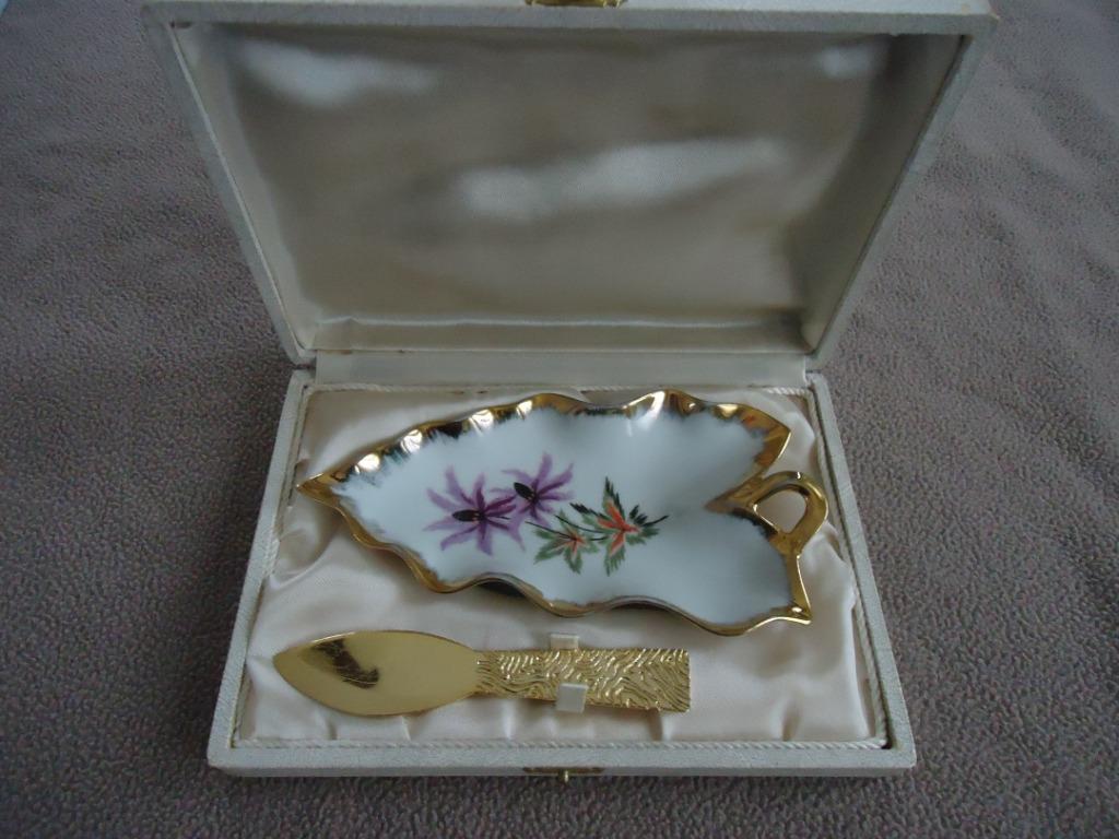 Limoges porseleinen botervloot, Ophalen
