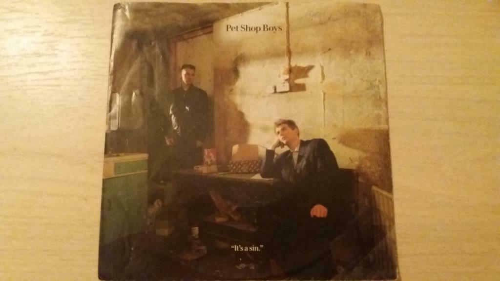 disque vinyl 45 tours Pet Shop Boys It's A Sin, Ophalen of Verzenden, Zo goed als nieuw