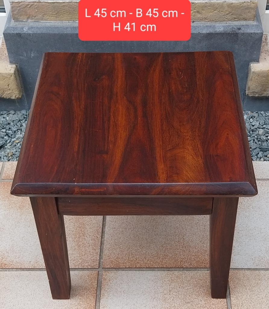Massief houten bijzettafel, Ophalen