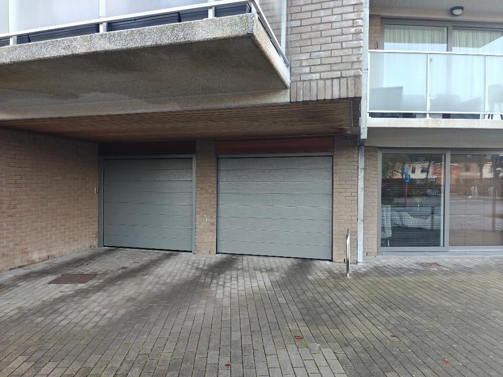5 autostaanplaatsen 25000eur als belegging te Gistel, Gistel, Verkoop zonder makelaar, Tot 200 m²