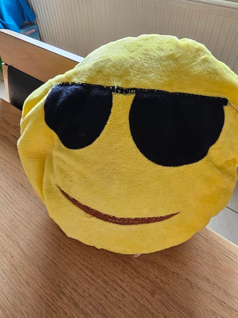 Emoji kussentje, Verzamelen, Ophalen
