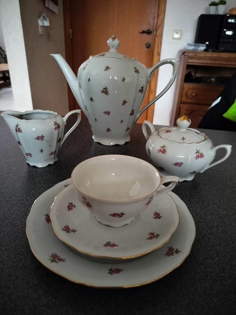 Koffieservies, Ophalen