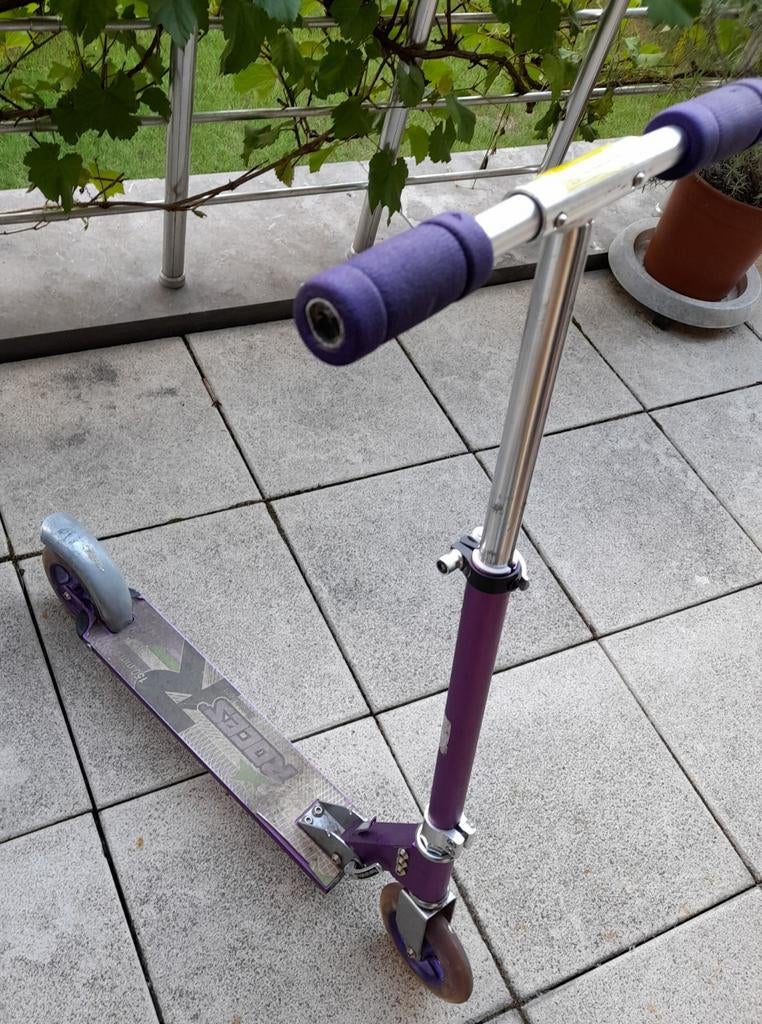 ROCES volwassen scooter in uitstekende staat, Fietsen en Brommers, Ophalen of Verzenden, Gebruikt, Gewone step, ROCES