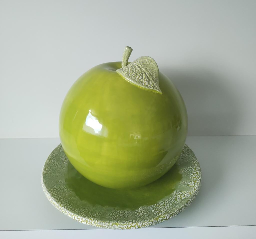 Sculptuur van groene appel, keramiek, Ophalen of Verzenden, Nieuw