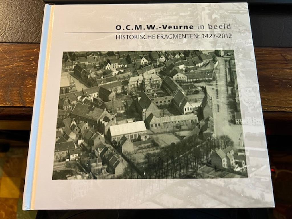 O.C.M.W. Veurne in beeld, Enlèvement, 20e siècle ou après, Comme neuf