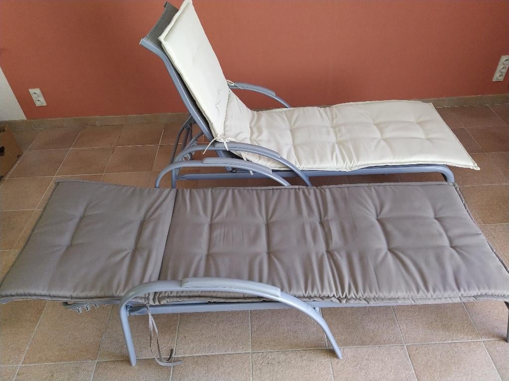2 ligbedkussens, Jardin & Terrasse, Accessoires mobilier de jardin, Comme neuf, Enlèvement
