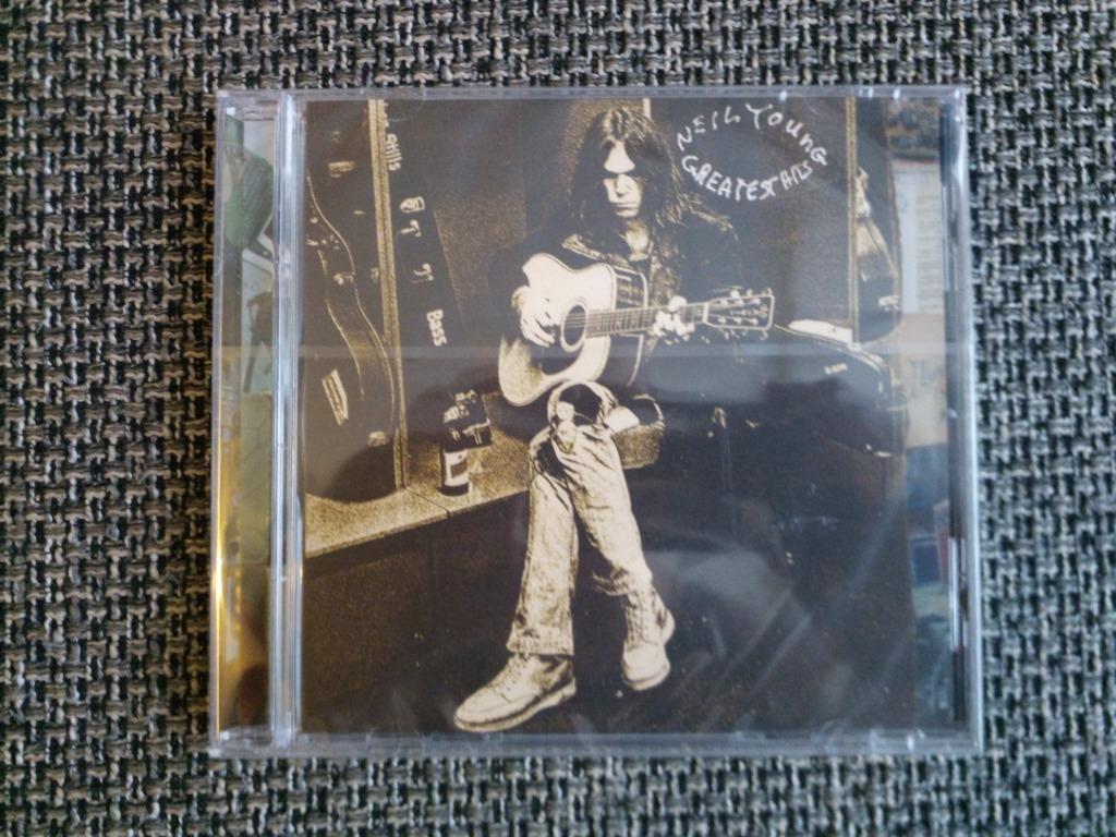 Neil Young - Greatest hits, Ophalen of Verzenden, Nieuw in verpakking, Singer-songwriter