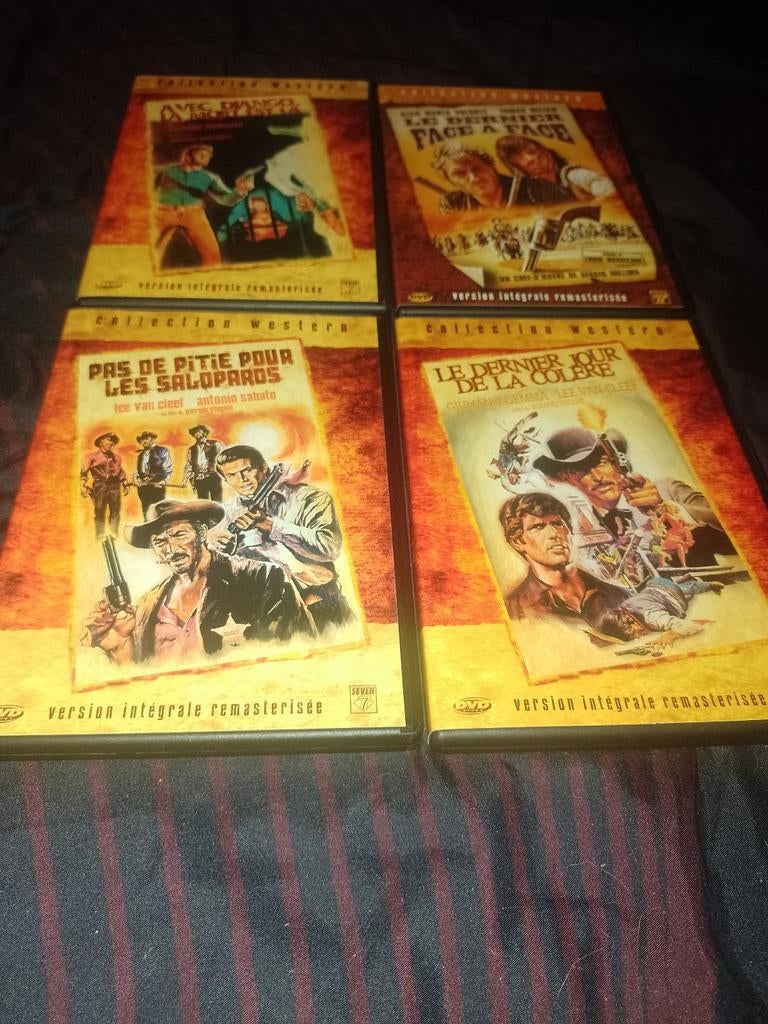 Te koop set van 4 DVD Western collectie, Cd's en Dvd's, Dvd's | Actie, Zo goed als nieuw, Actie, Vanaf 9 jaar, Ophalen of Verzenden