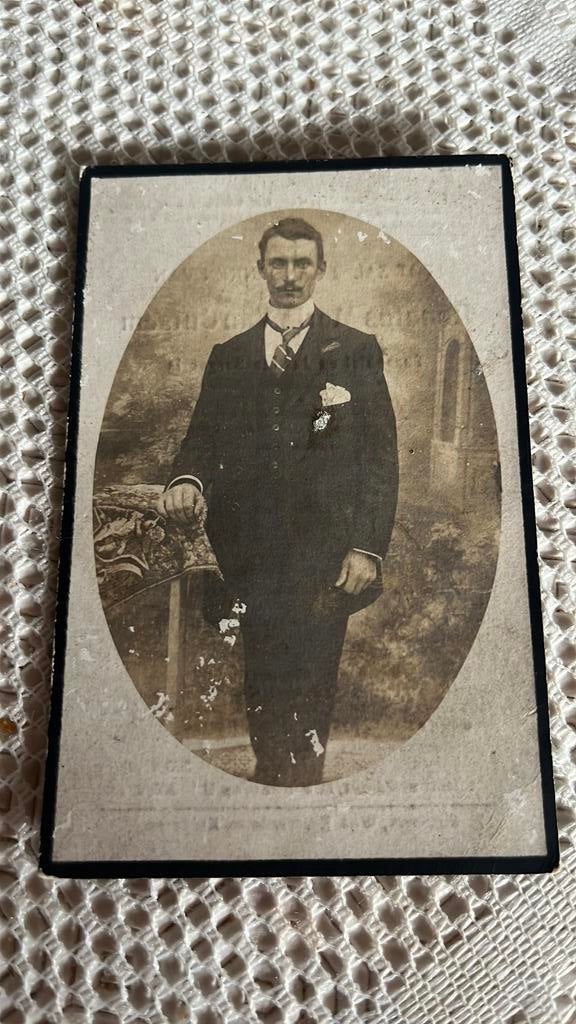 Bd renatus van custem gesneuveld aan vliegaanval 1918, Envoi