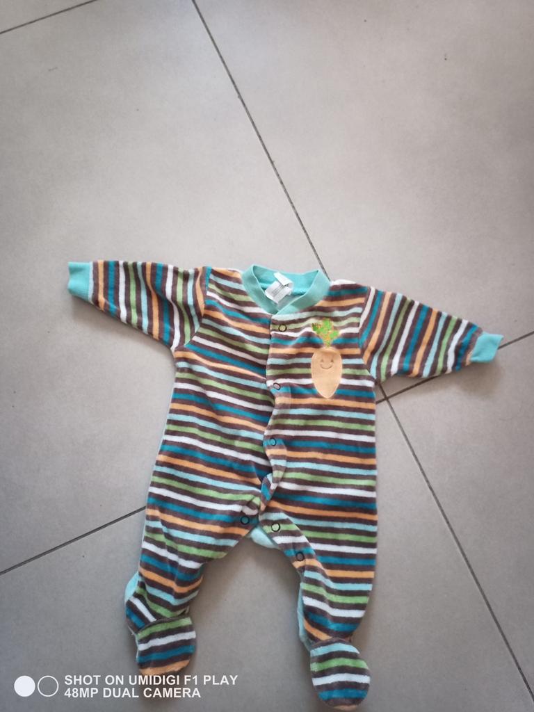 Pyjama C&A, Kinderen en Baby's, Nacht- of Onderkleding, C&A, Jongetje of Meisje, Ophalen of Verzenden