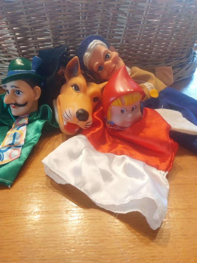 4 popkastpoppen/roodkapje en co, Ophalen of Verzenden