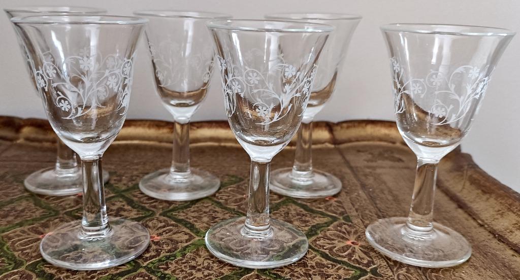 6 petits verres à liqueur, Luminarc Enghien, années 50', Ophalen of Verzenden