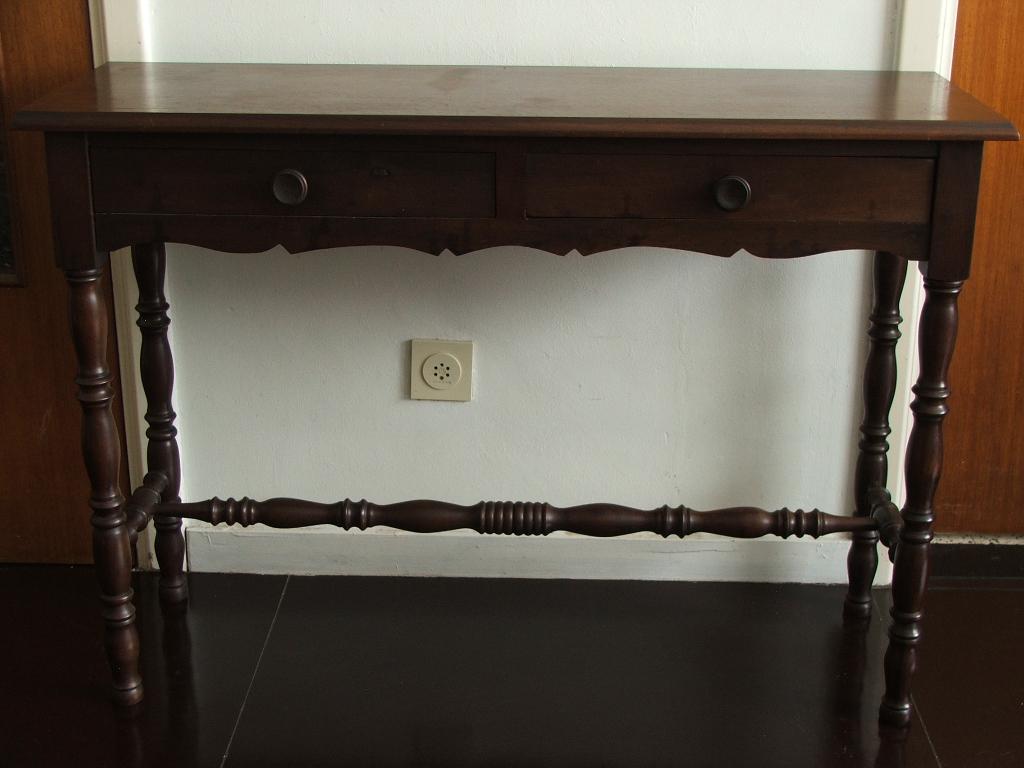 Massief houten consoletafel, Antiek en Kunst, Ophalen