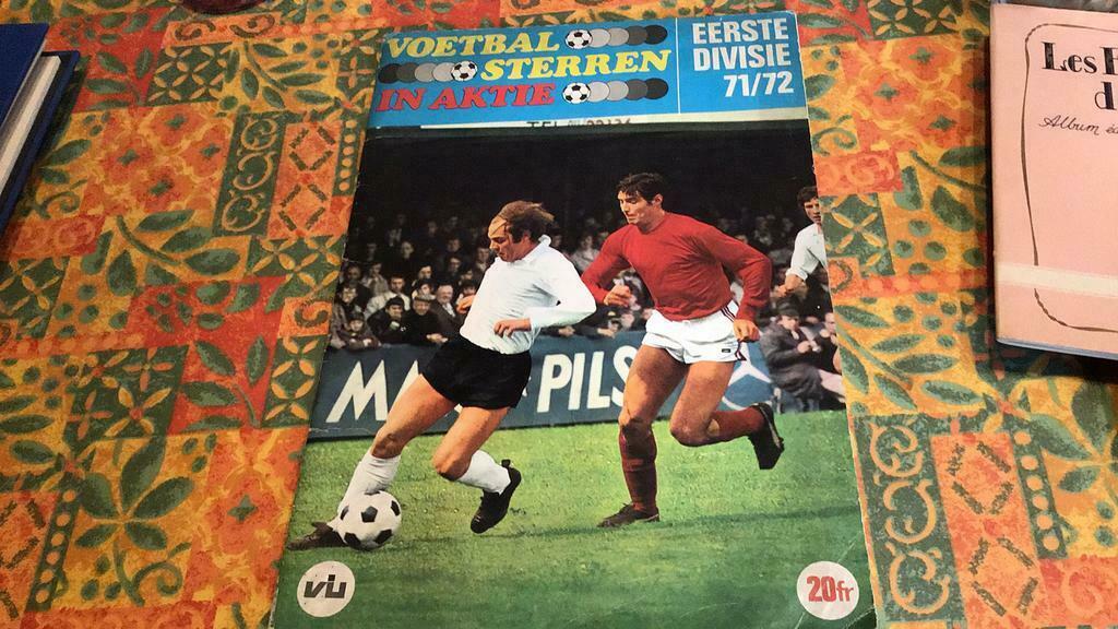 Voetbal sterren in actie (k), Boeken, Ophalen of Verzenden, Gelezen, Plaatjesalbum